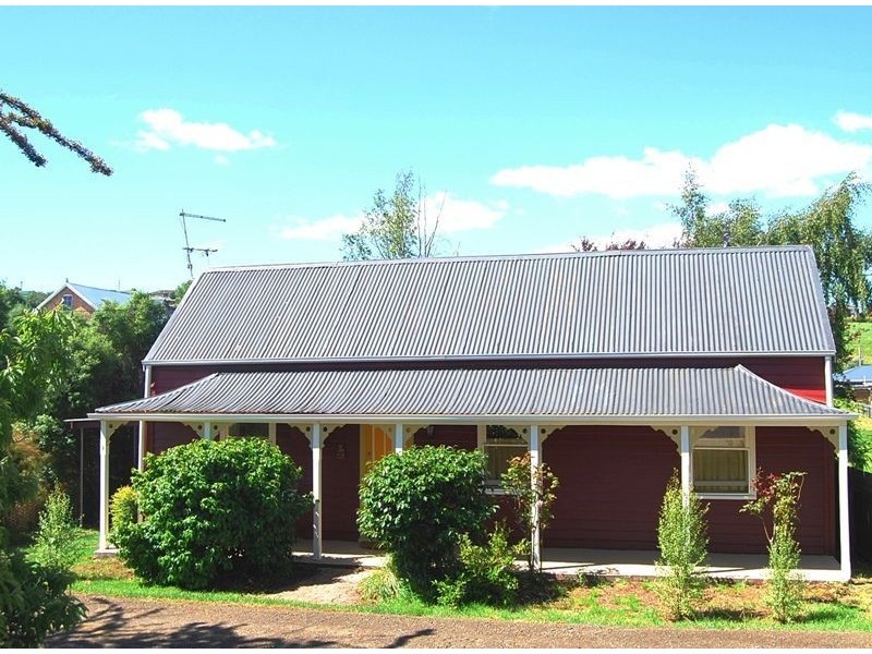 1 Clayton Place, Deloraine TAS 7304