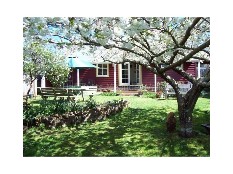 1 Clayton Place, Deloraine TAS 7304
