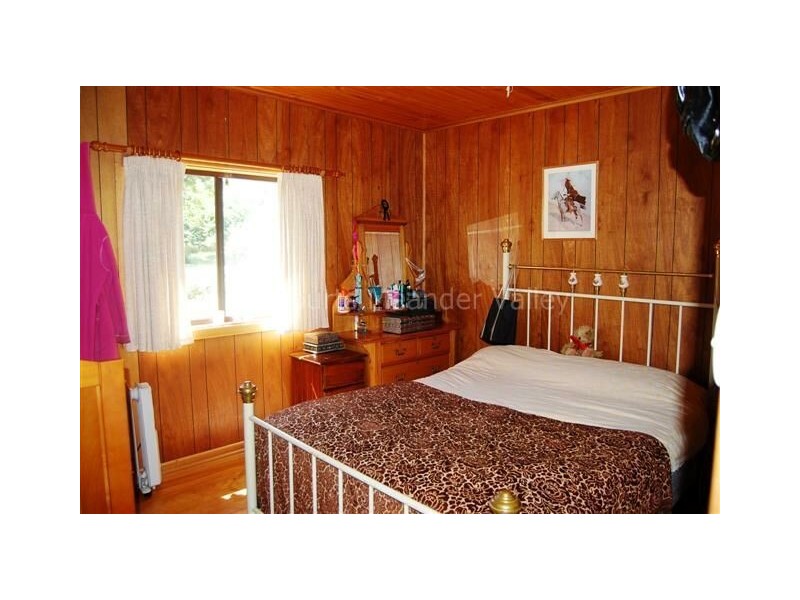 490 Larcombes Road, Reedy Marsh TAS 7304