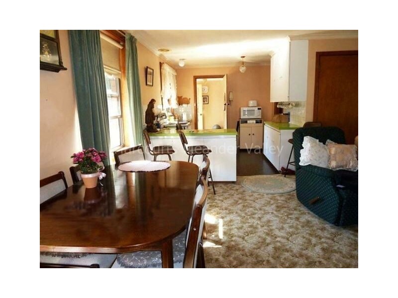 50 Meander Valley Road, Deloraine TAS 7304