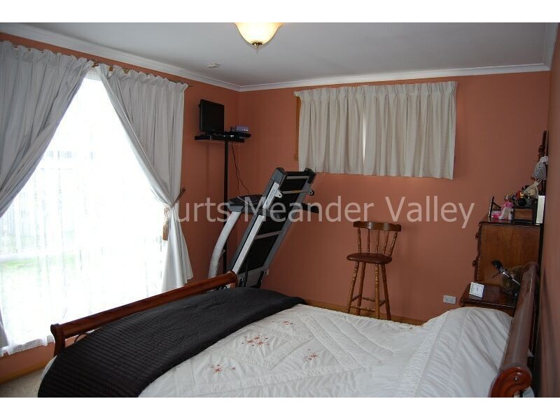 9 Meander Valley Road, Hagley TAS 7292