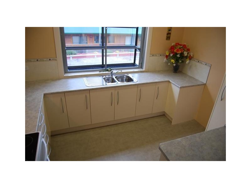 12 East Barrack Street, Deloraine TAS 7304