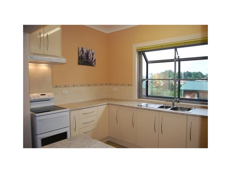 12 East Barrack Street, Deloraine TAS 7304