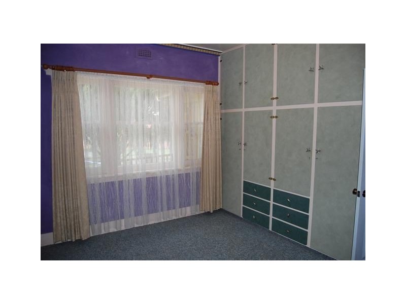 12 East Barrack Street, Deloraine TAS 7304