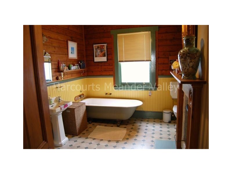 16 Lyall Street, Westbury TAS 7303