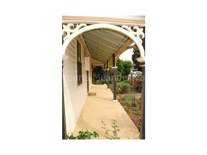 16 Lyall Street, Westbury TAS 7303