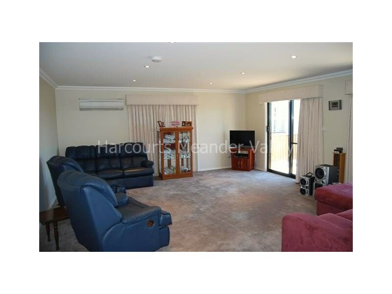 14 West Barrack Street, Deloraine TAS 7304