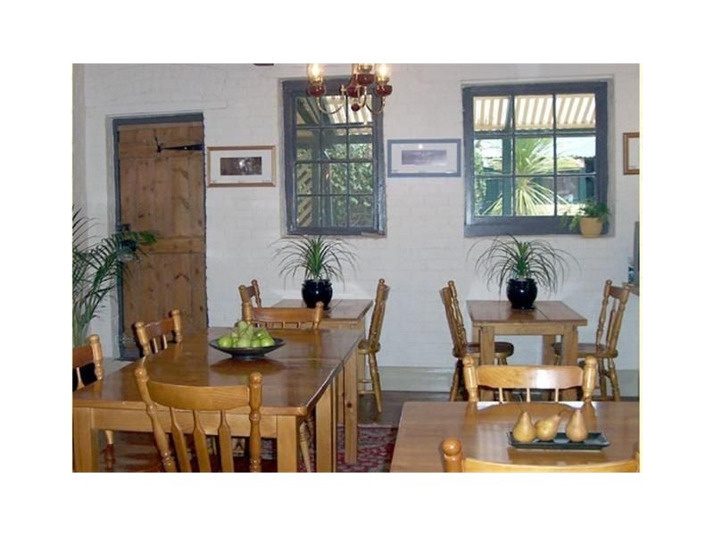 19 West Parade, Deloraine TAS 7304