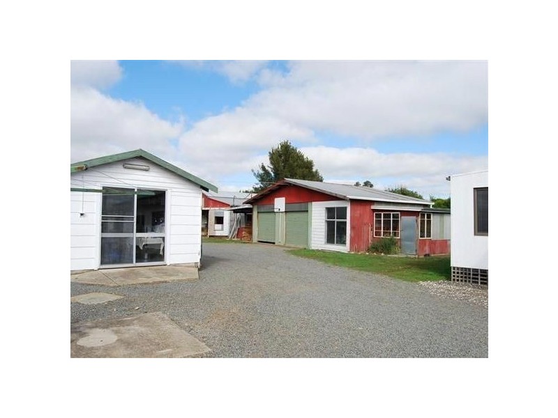 18 Meander Valley Road, Westbury TAS 7303