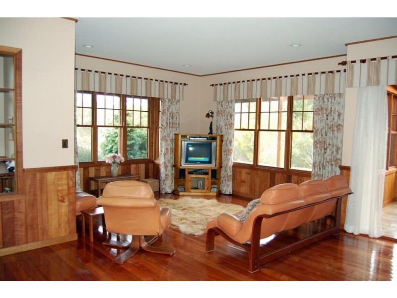 484 Caveside Road, Mole Creek TAS 7304