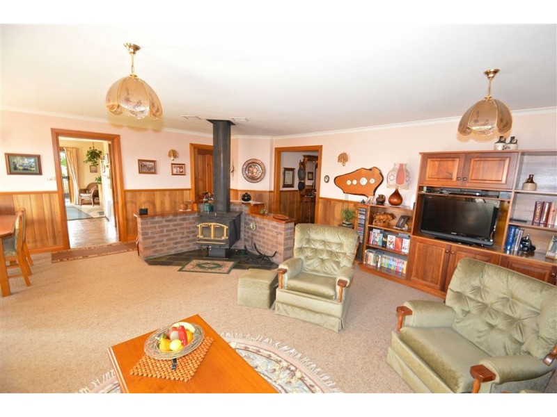 54 Caveside Road, Mole Creek TAS 7304