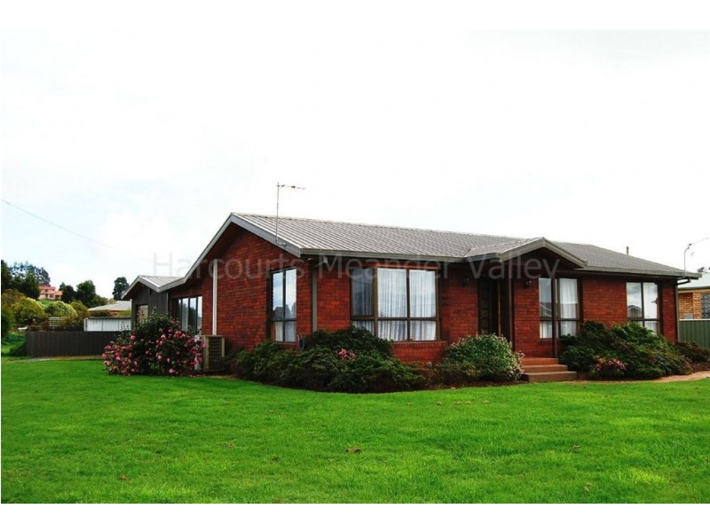 45 Dry Street, Deloraine TAS 7304