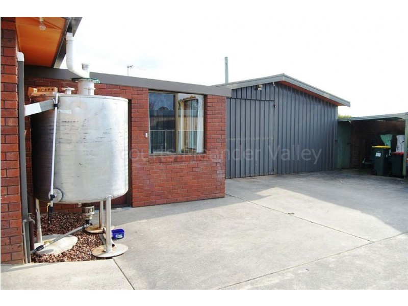 45 Dry Street, Deloraine TAS 7304