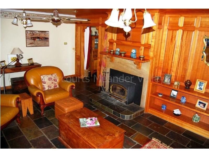 319 Mole Creek Road, Deloraine TAS 7304