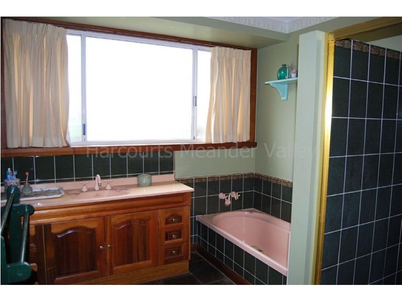 319 Mole Creek Road, Deloraine TAS 7304