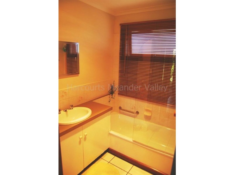 2 Station Lane, Exton TAS 7303