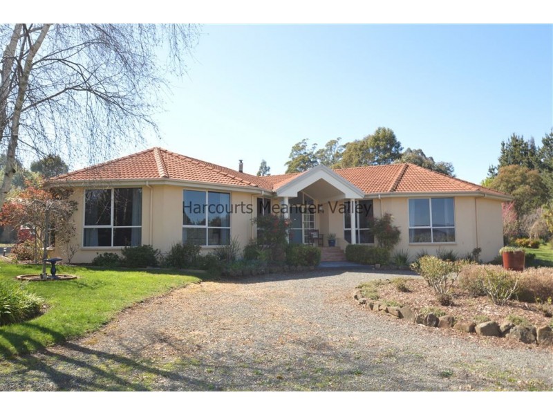 11 Gleadow Street, Deloraine TAS 7304