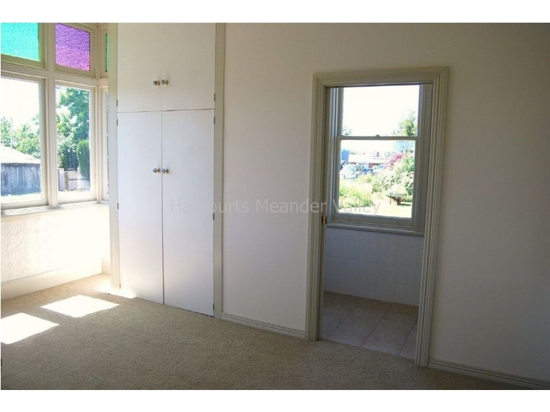 4 BEST Street, Deloraine TAS 7304
