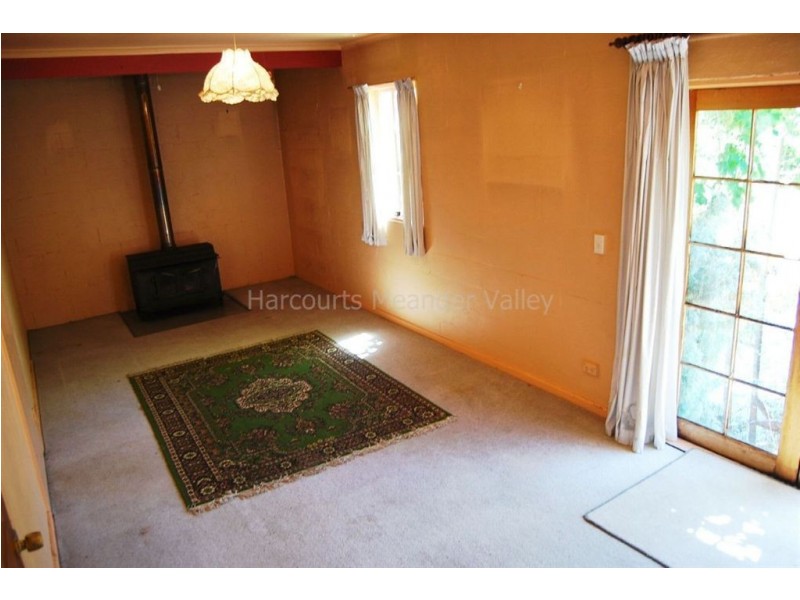 14 Meander Valley Road, Carrick TAS 7291
