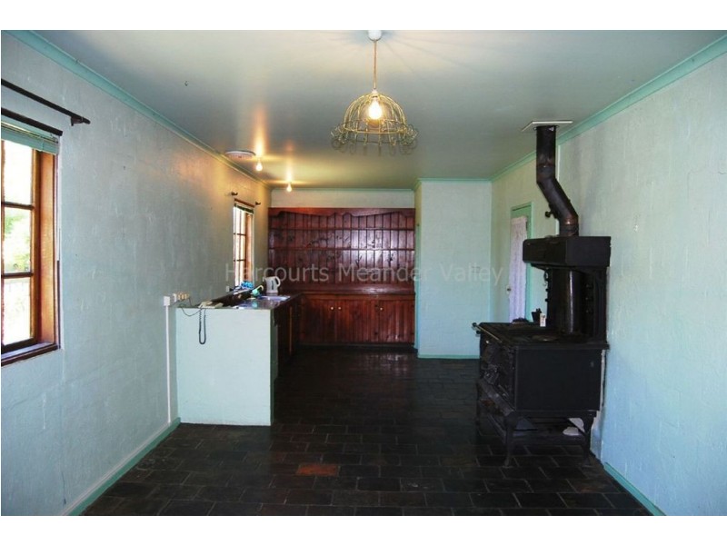14 Meander Valley Road, Carrick TAS 7291