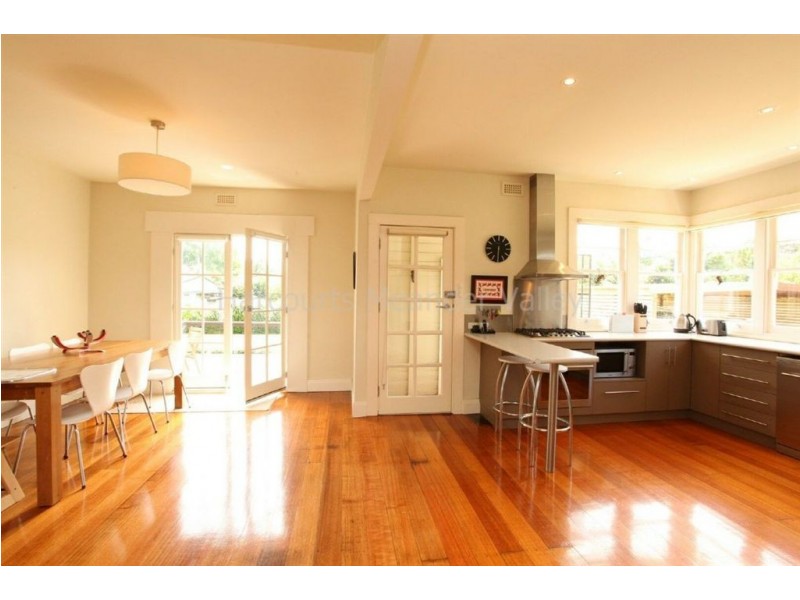 9 Liffey Street, Carrick TAS 7291