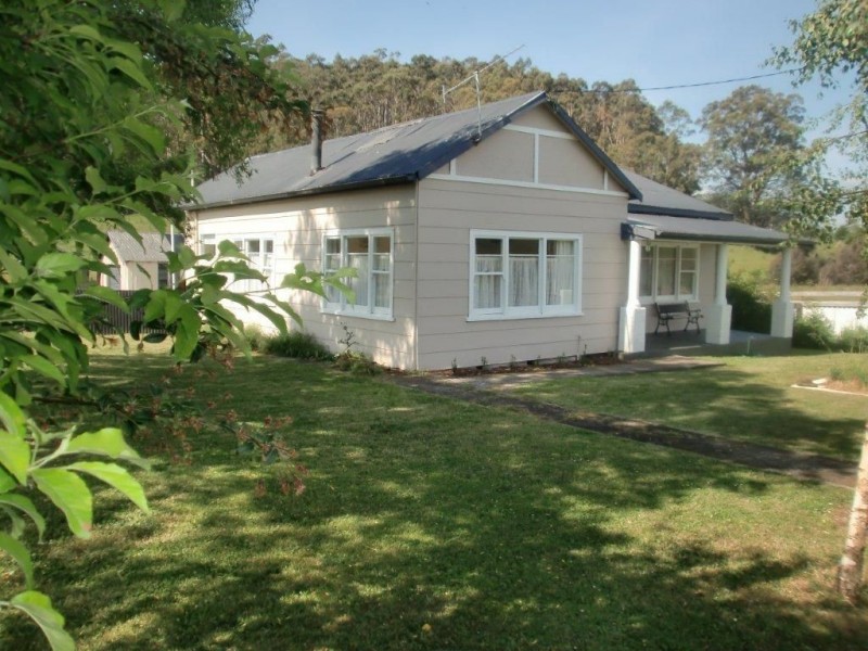 2 Pioneer Drive, Mole Creek TAS 7304