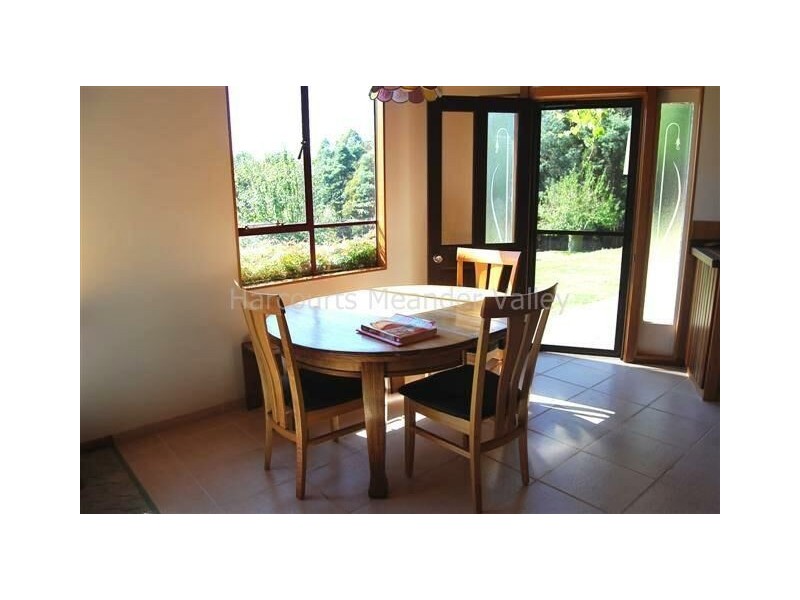 380 Sugarloaf Road, Jackeys Marsh TAS 7304