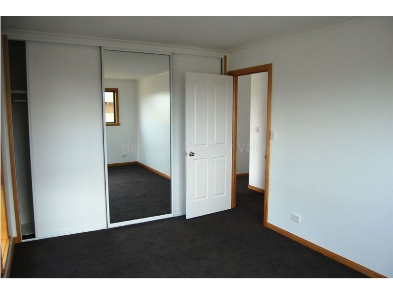 2/105A King Street, Westbury TAS 7303