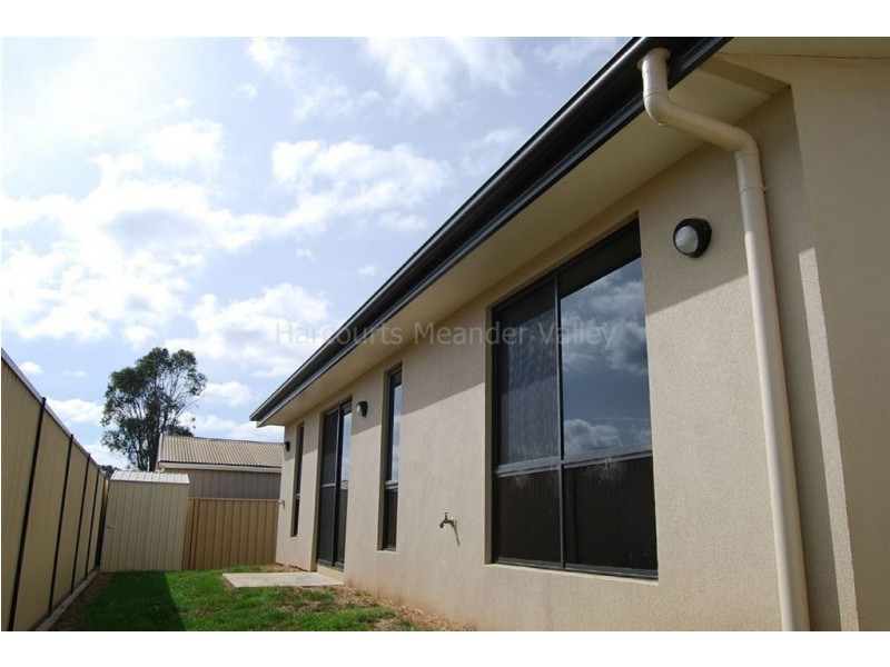 2/105A King Street, Westbury TAS 7303