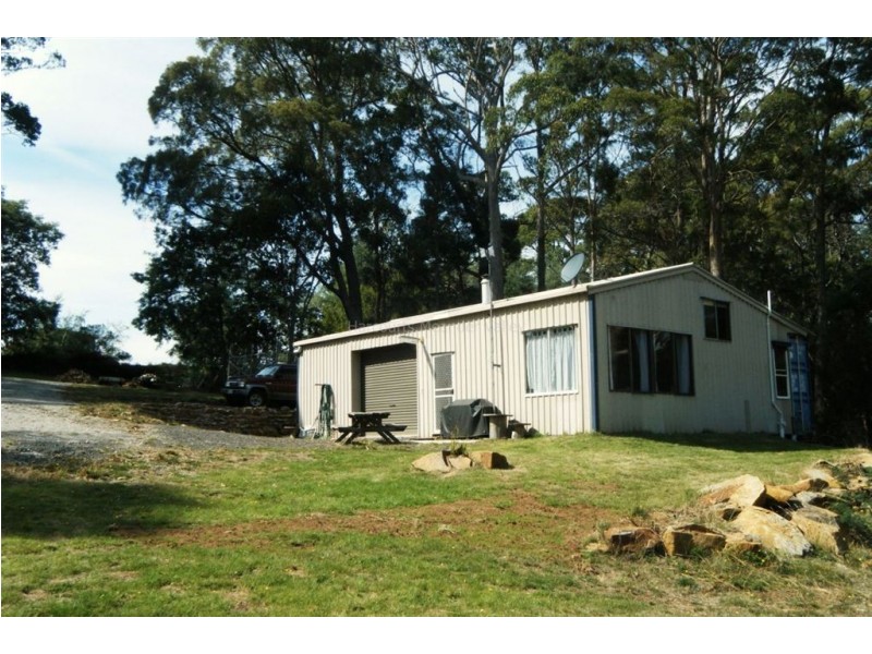 Elizabeth Town TAS 7304