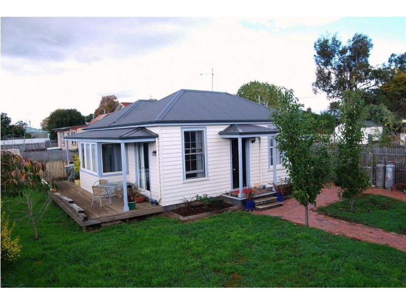 47 William St, Westbury TAS 7303