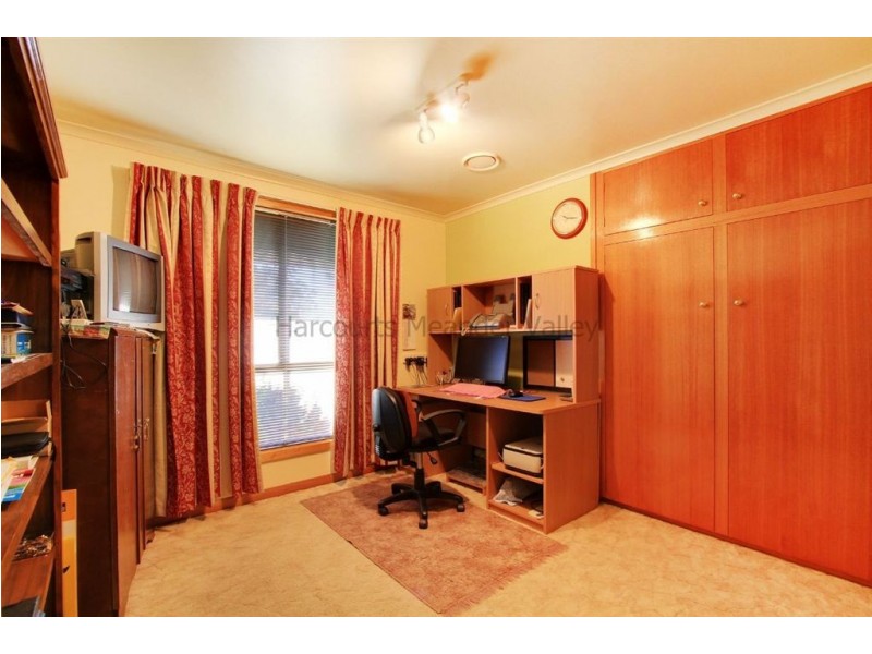 1 Pumicestone Road, Deloraine TAS 7304