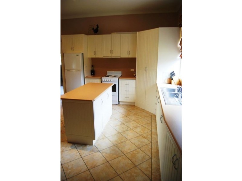 125 Emu Bay Road, Deloraine TAS 7304