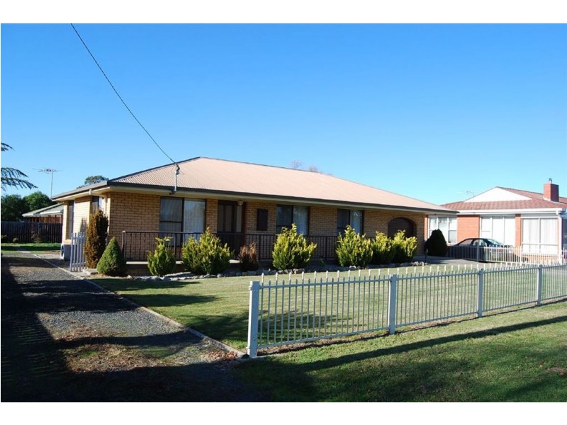 3 Pensioners Row, Westbury TAS 7303