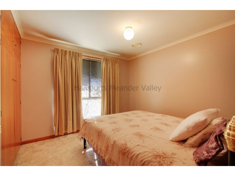 Deloraine TAS 7304