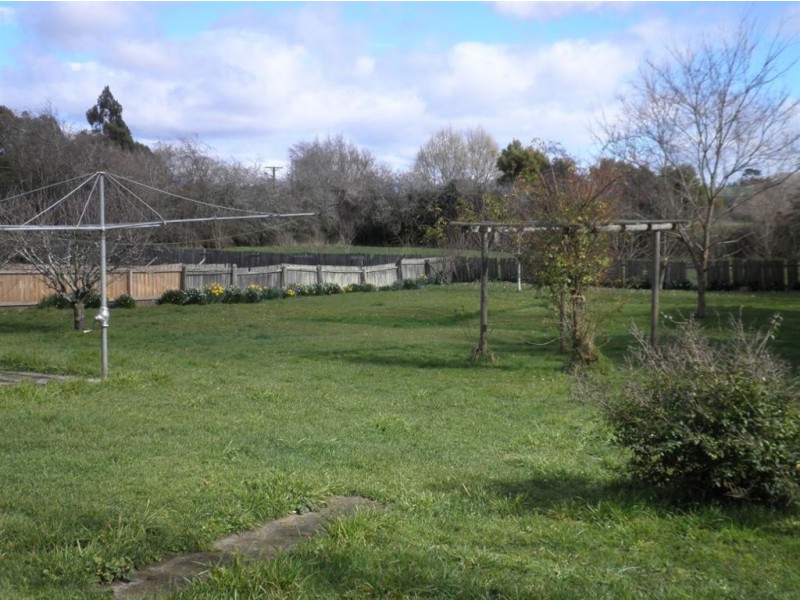 16 Lonsdale Promenade, Westbury TAS 7303