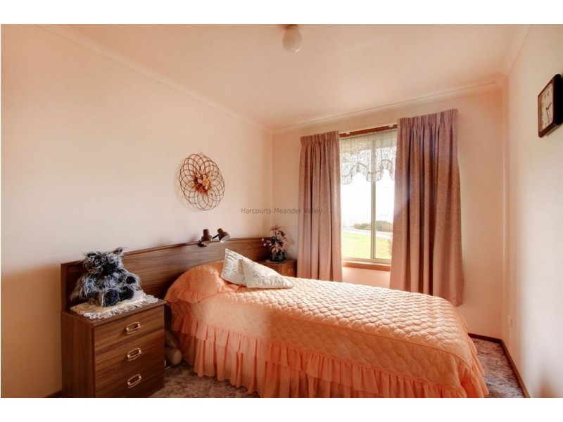 2/142 Emu Bay Road, Deloraine TAS 7304