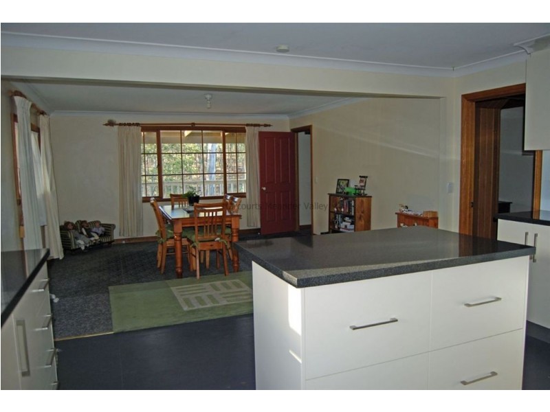 Deloraine TAS 7304