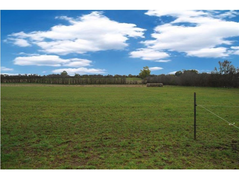 0 Five Acre Row, Westbury TAS 7303