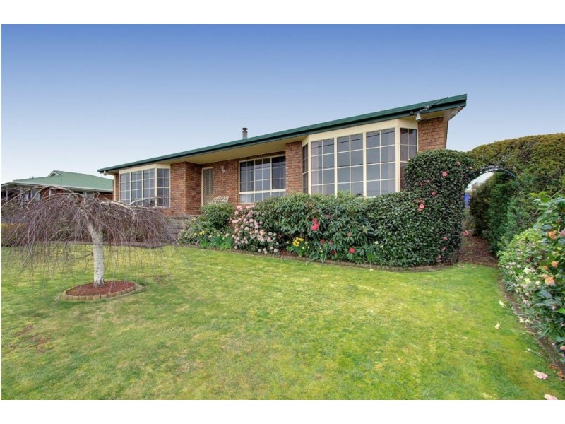 33 Dry Street, Deloraine TAS 7304