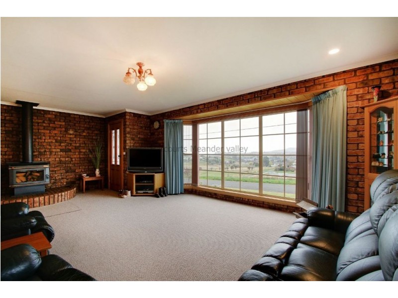 33 Dry Street, Deloraine TAS 7304