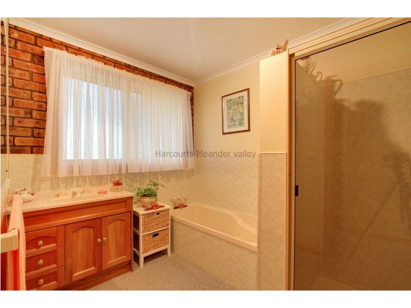 33 Dry Street, Deloraine TAS 7304