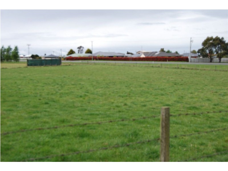 Deloraine TAS 7304