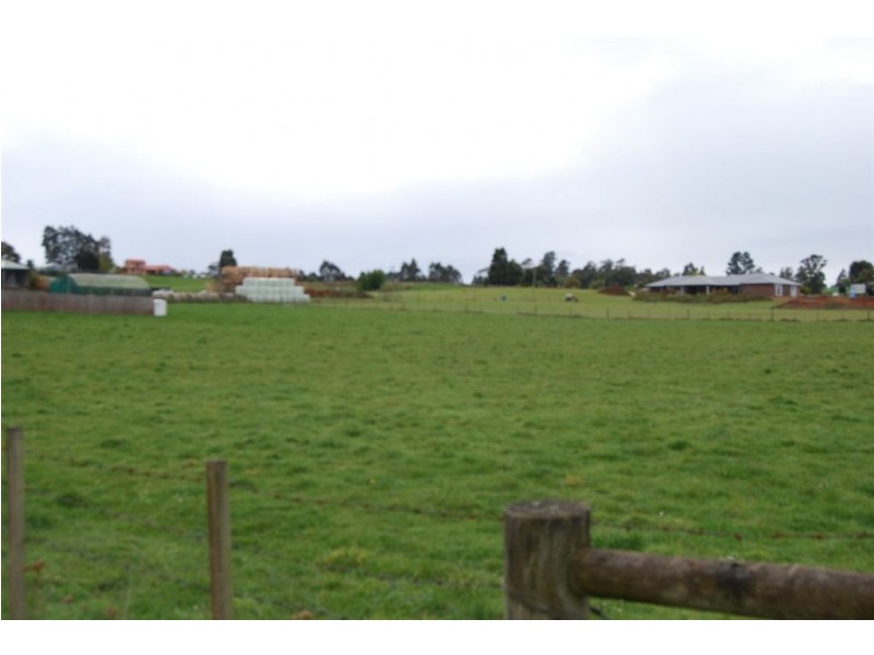 Deloraine TAS 7304