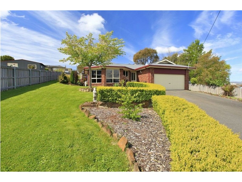 Deloraine TAS 7304