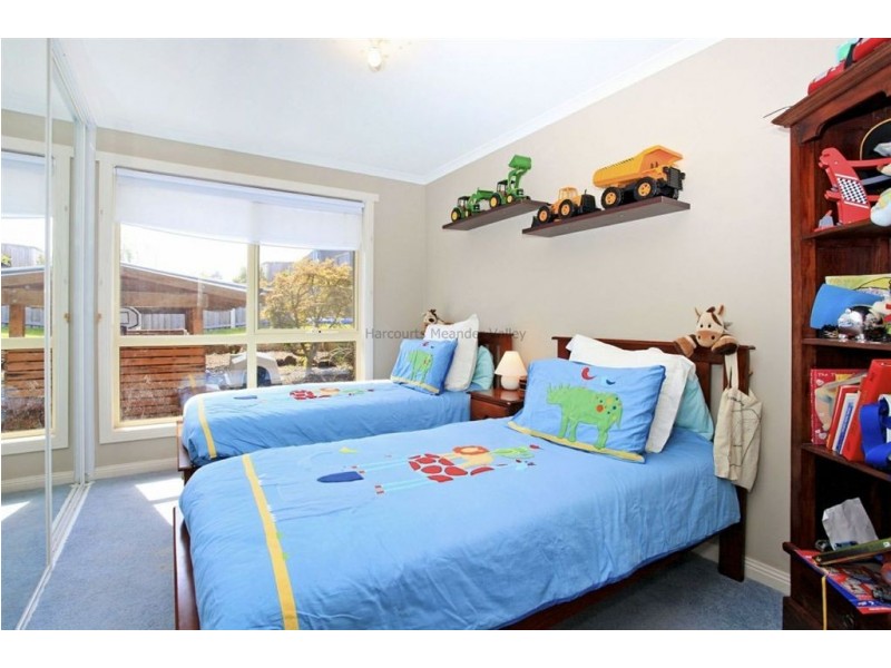 Deloraine TAS 7304