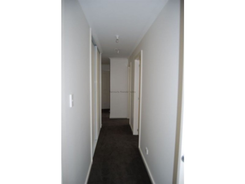 Unit 2 Quamby Street, Westbury TAS 7303