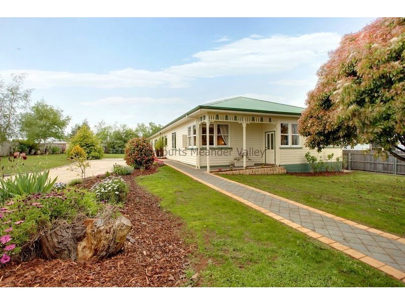 9 High Street, Deloraine TAS 7304