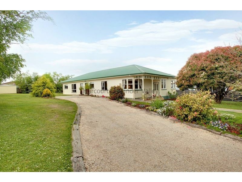 9 High Street, Deloraine TAS 7304