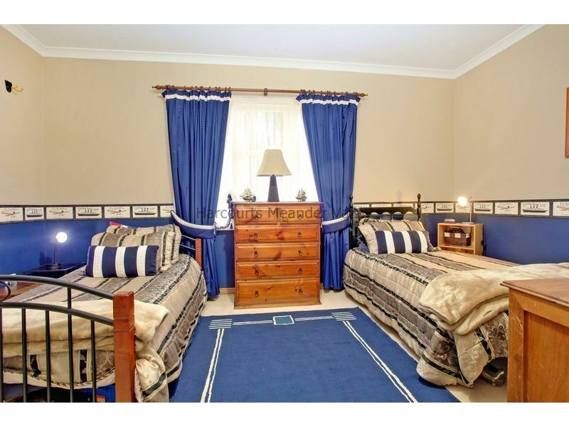 9 High Street, Deloraine TAS 7304